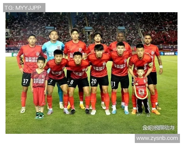 西安足球队控制力解析：战术布局与球队发展现状探讨